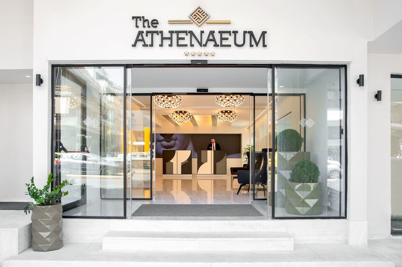 The Athenaeum Luxury Hotel 3