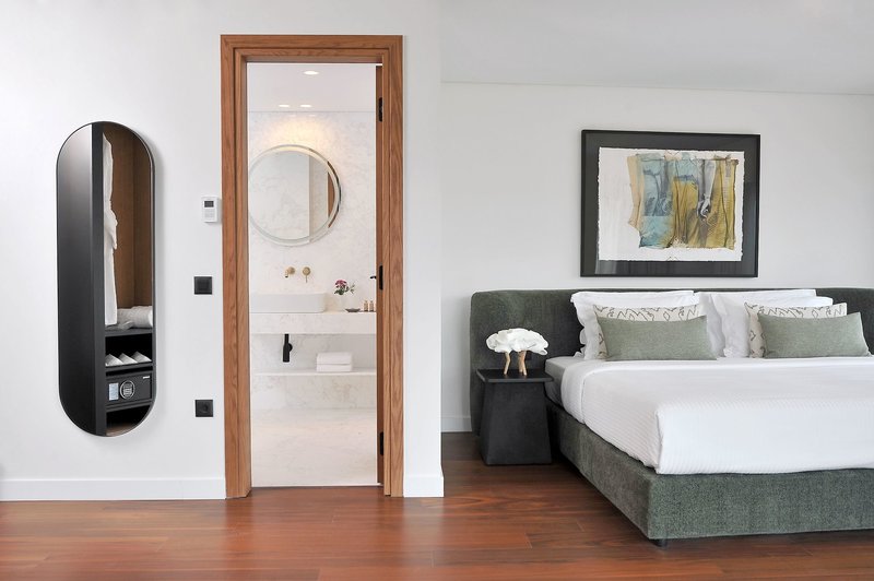 The Athenaeum Luxury Hotel 18