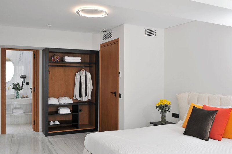 The Athenaeum Luxury Hotel 27