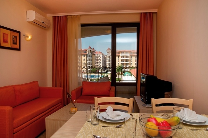 Royal Sun Holiday Complex 4