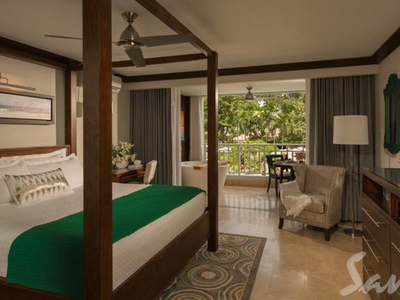 Sandals Barbados 23