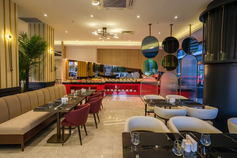 Caddemminn Hotel 10