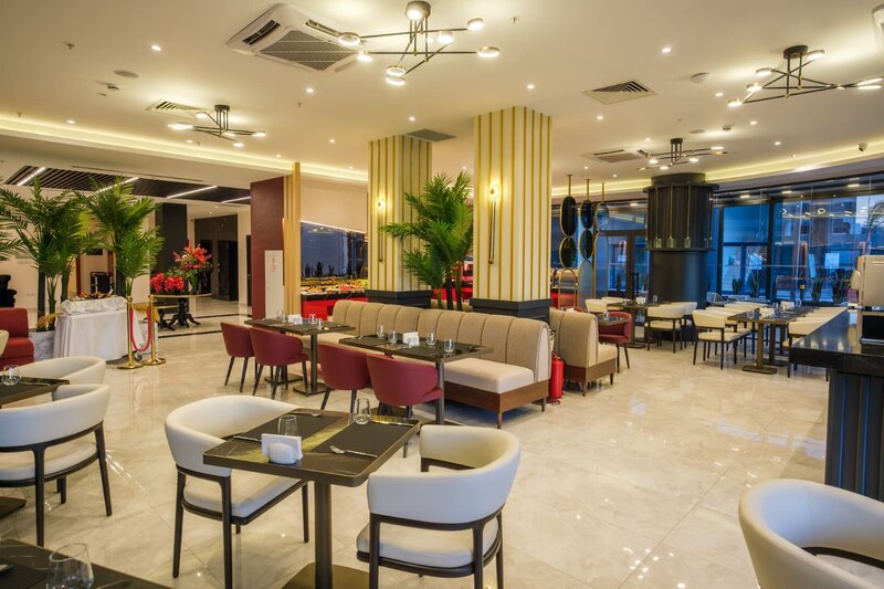 Caddemminn Hotel 11