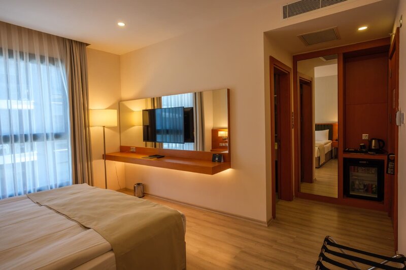 Caddemminn Hotel 18