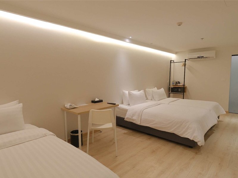 SimpleStay Chatuchak, SureStay Collection by Best Western 16