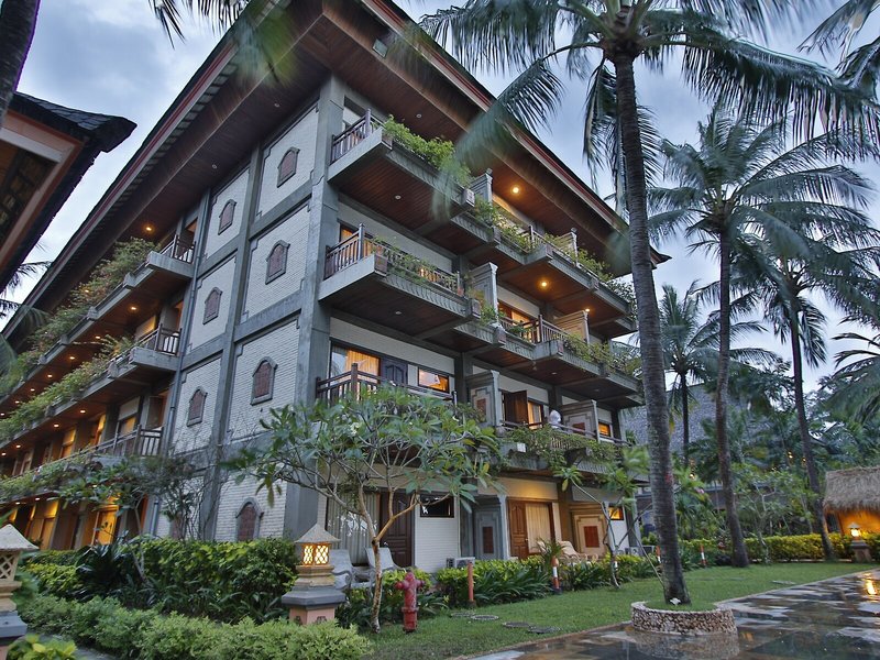 The Jayakarta Lombok Beach Resort & Spa 1