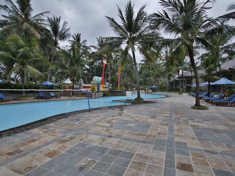 The Jayakarta Lombok Beach Resort & Spa 12