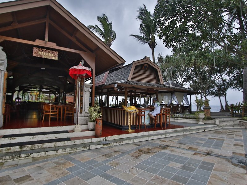 The Jayakarta Lombok Beach Resort & Spa 26