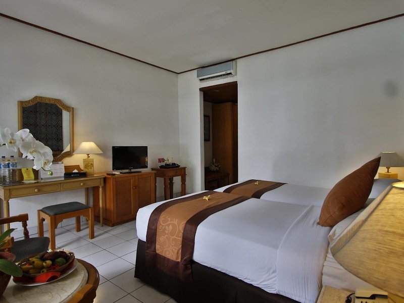The Jayakarta Lombok Beach Resort & Spa 34