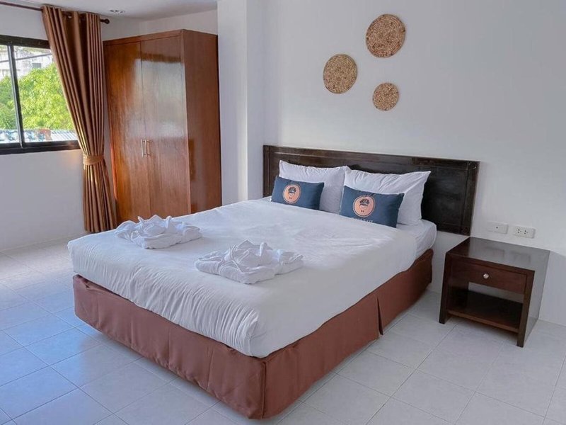 RoomQuest The Beach Kalim 5