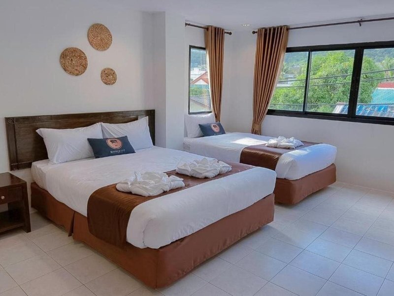 RoomQuest The Beach Kalim 8