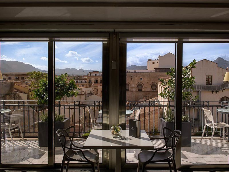 Porta Felice 1