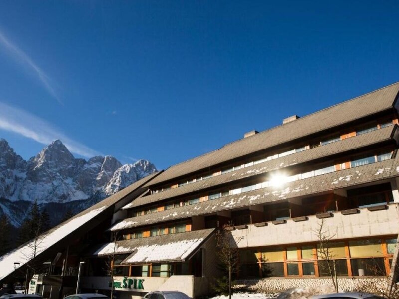 Spik 4-Star Hotel 10