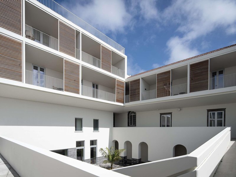 Mercure Ponta Delgada Azores 1