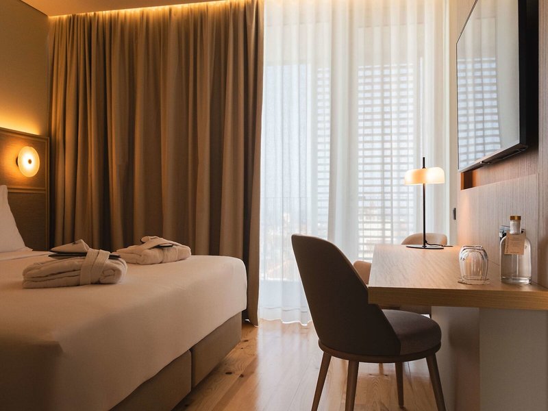 Mercure Ponta Delgada Azores 37