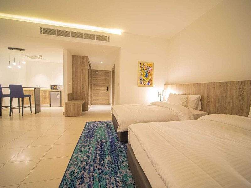 Golden Tulip Amman 8