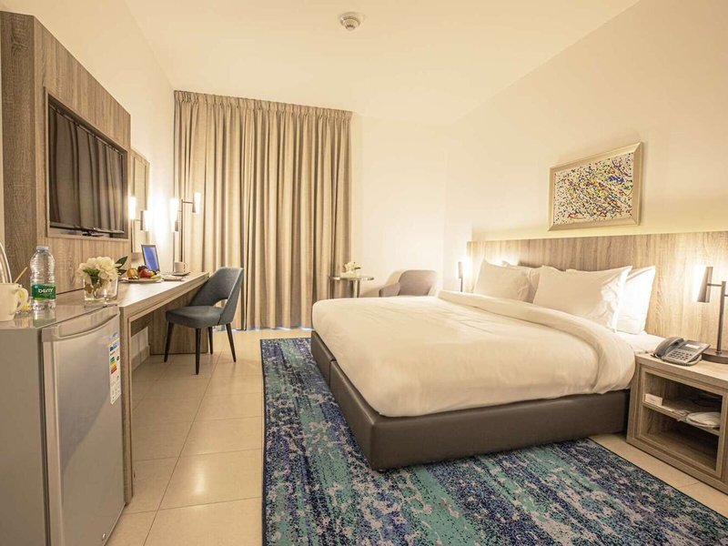 Golden Tulip Amman 14