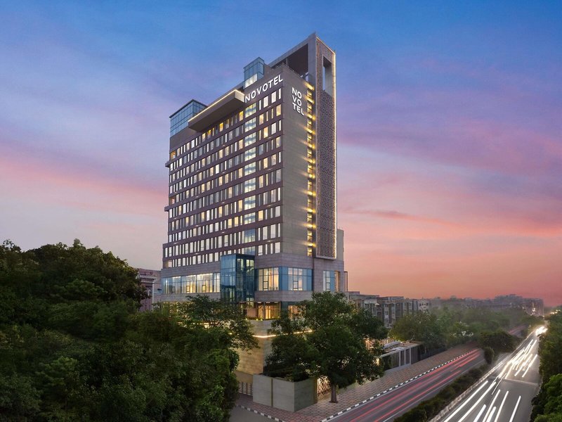 Novotel New Delhi City Centre 2