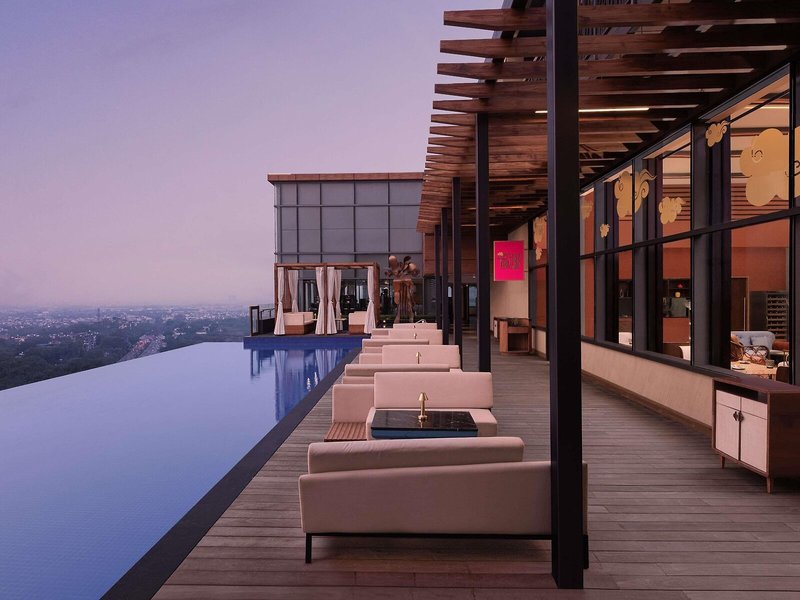 Novotel New Delhi City Centre 4