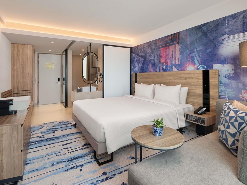 Novotel New Delhi City Centre 25
