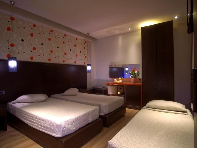 Athens City 27 - Room Example