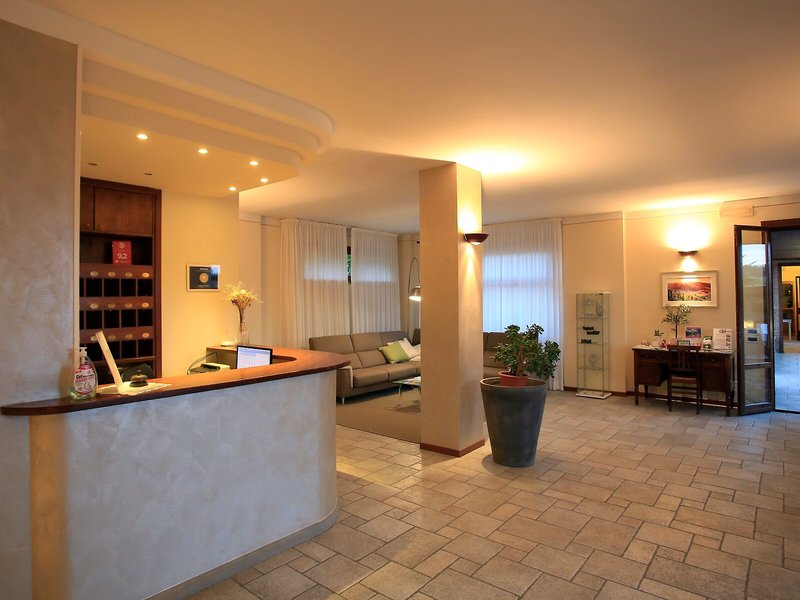 Hotel Le Colline 18 - Lounge / Lobby