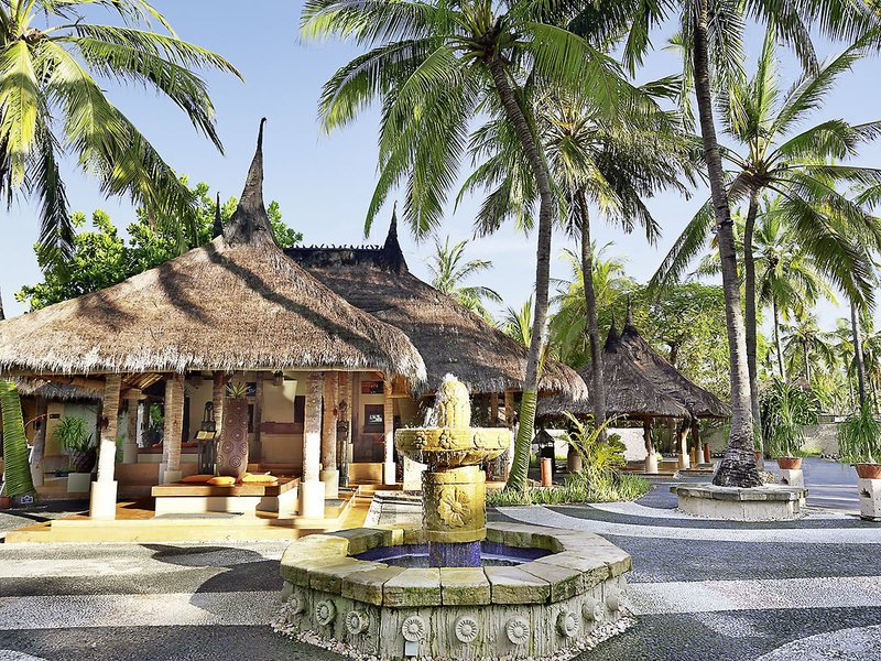 Novotel Lombok Resort and Villas 4