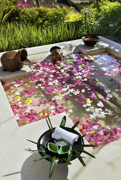 Novotel Lombok Resort & Villas 34