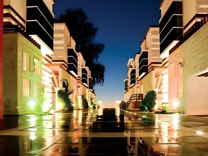 One To One Hotel - The Village 2 - Exterior