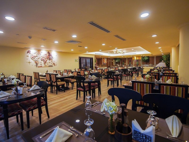 One To One Hotel - The Village 21 - Restaurant