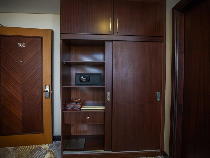 One To One Hotel - The Village 39 - Room Example