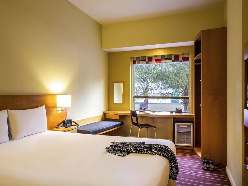 ibis Dubai Mall of the Emirates 33