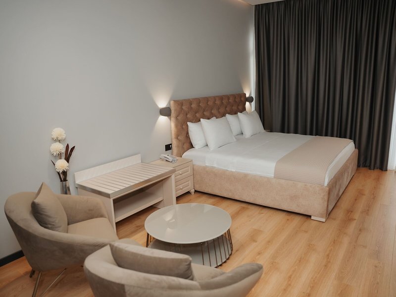 Toer Hotel 5