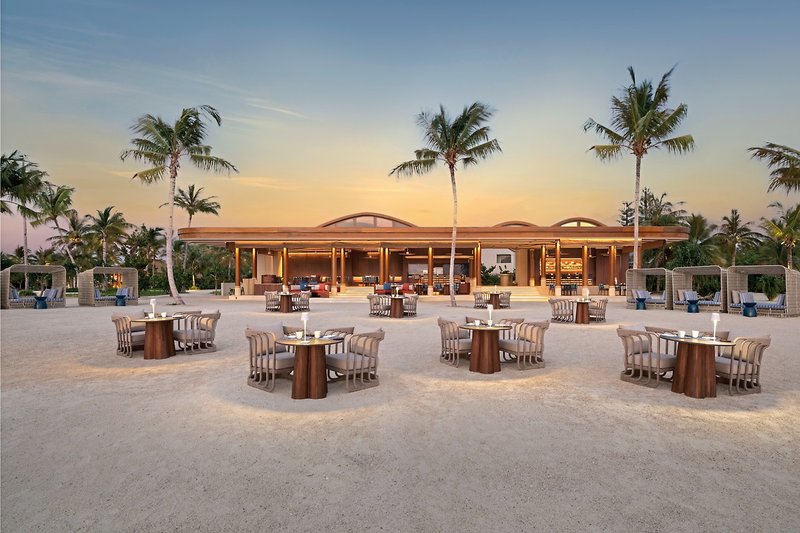 Centara Grand Lagoon Maldives 30