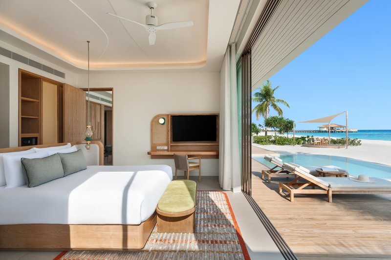 Centara Grand Lagoon Maldives 12