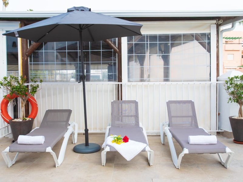 Hostal Boutique Rooms Playa Burriana 2