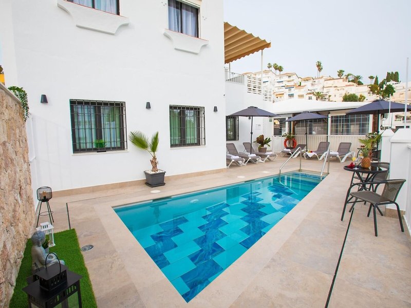 Hostal Boutique Rooms Playa Burriana 3