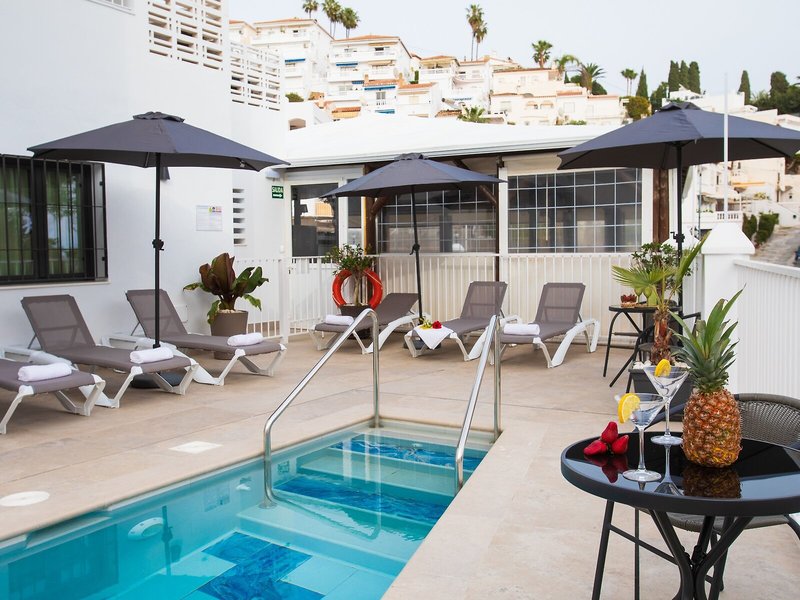 Hostal Boutique Rooms Playa Burriana 7