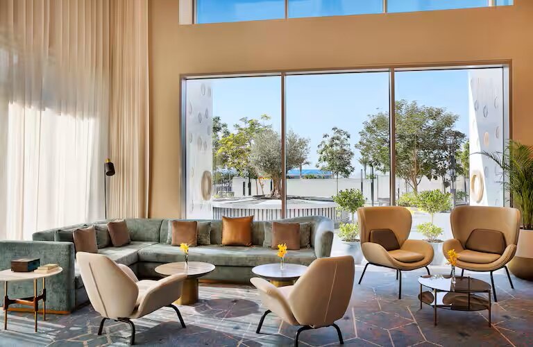 Tumbi Hotel Dubai The Palm, Tapestry Collection by Hilton 7