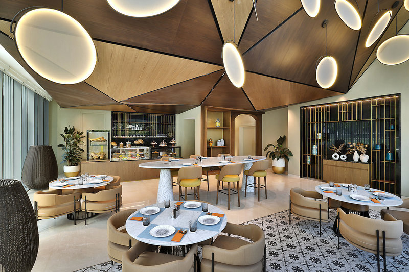 Tumbi Hotel Dubai The Palm, Tapestry Collection by Hilton 10