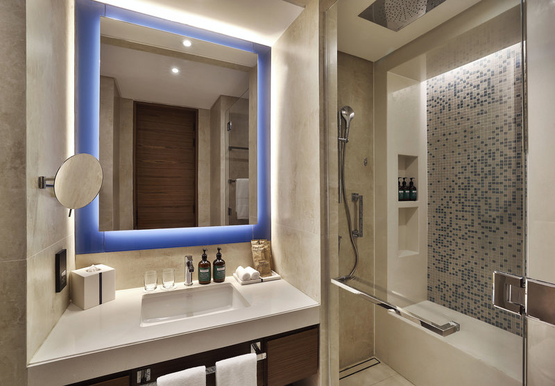 Tumbi Hotel Dubai The Palm, Tapestry Collection by Hilton 15