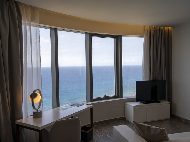 Gran Muthu Habana Tower 8