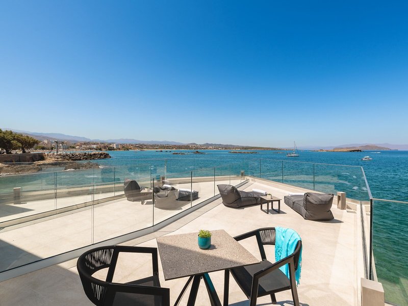 Elia Sea Suites 2
