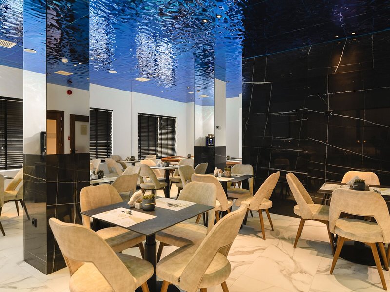 Elia Sea Suites 22
