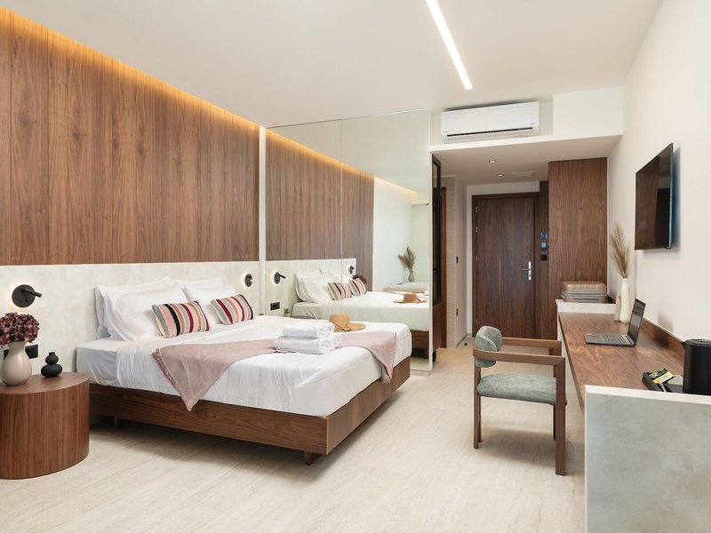 Elia Sea Suites 31