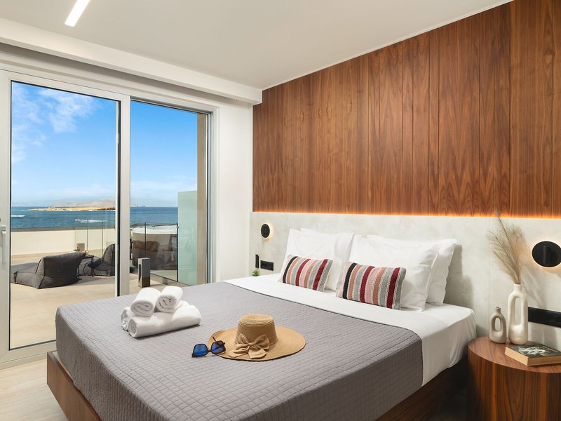 Elia Sea Suites 36