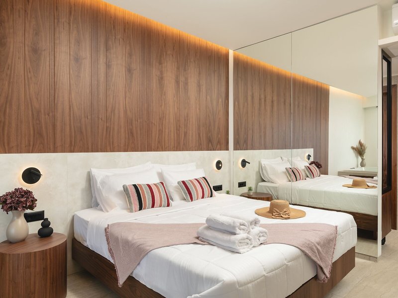 Elia Sea Suites 39
