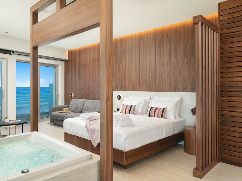 Elia Sea Suites 40