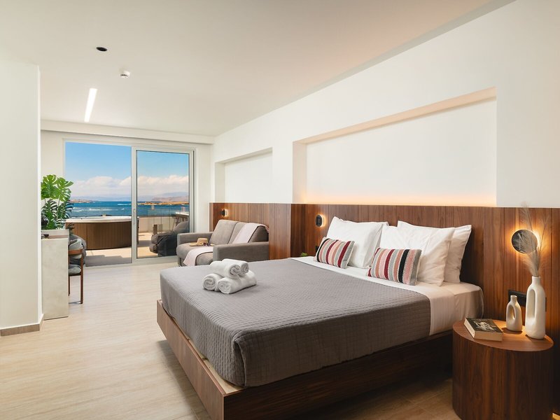 Elia Sea Suites 41