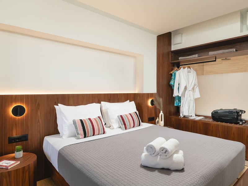 Elia Sea Suites 44
